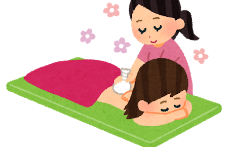 ハーブボールを使ってマッサージをしているマッサージ師のイラストです。