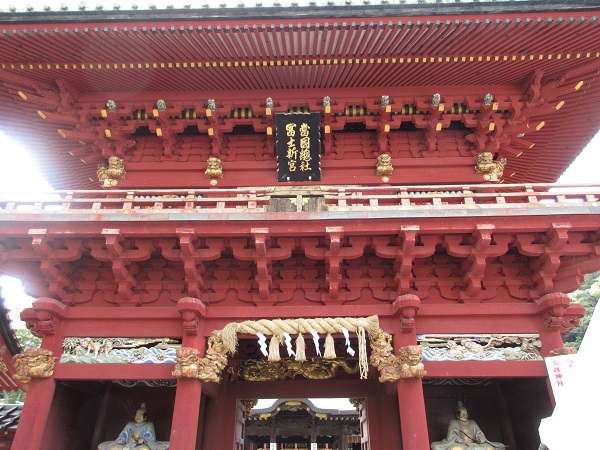 浅間神社の楼門、正面アングル