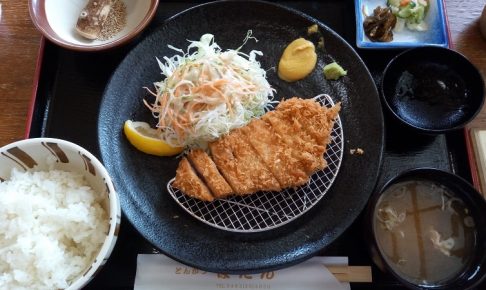 とんかつぼたんで注文したランチメニュー