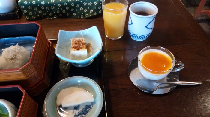 扇松園の朝食