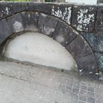 コンクリートで埋められた眼鏡橋